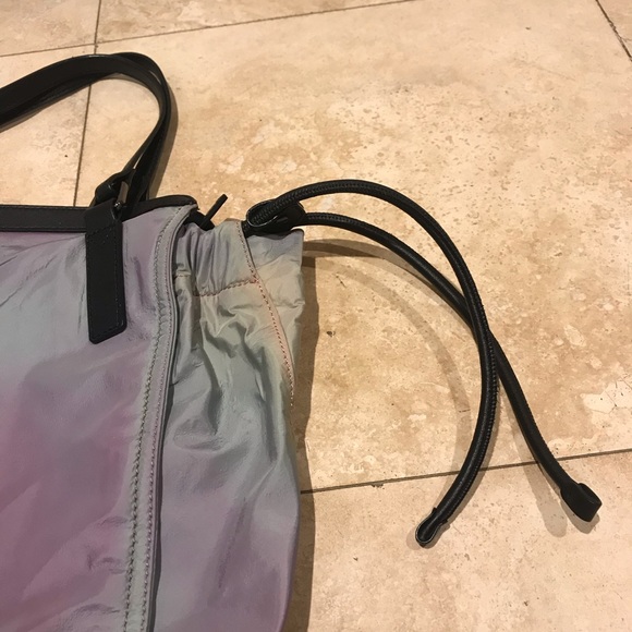 Burberry Tote Bag - Picture 2 of 6